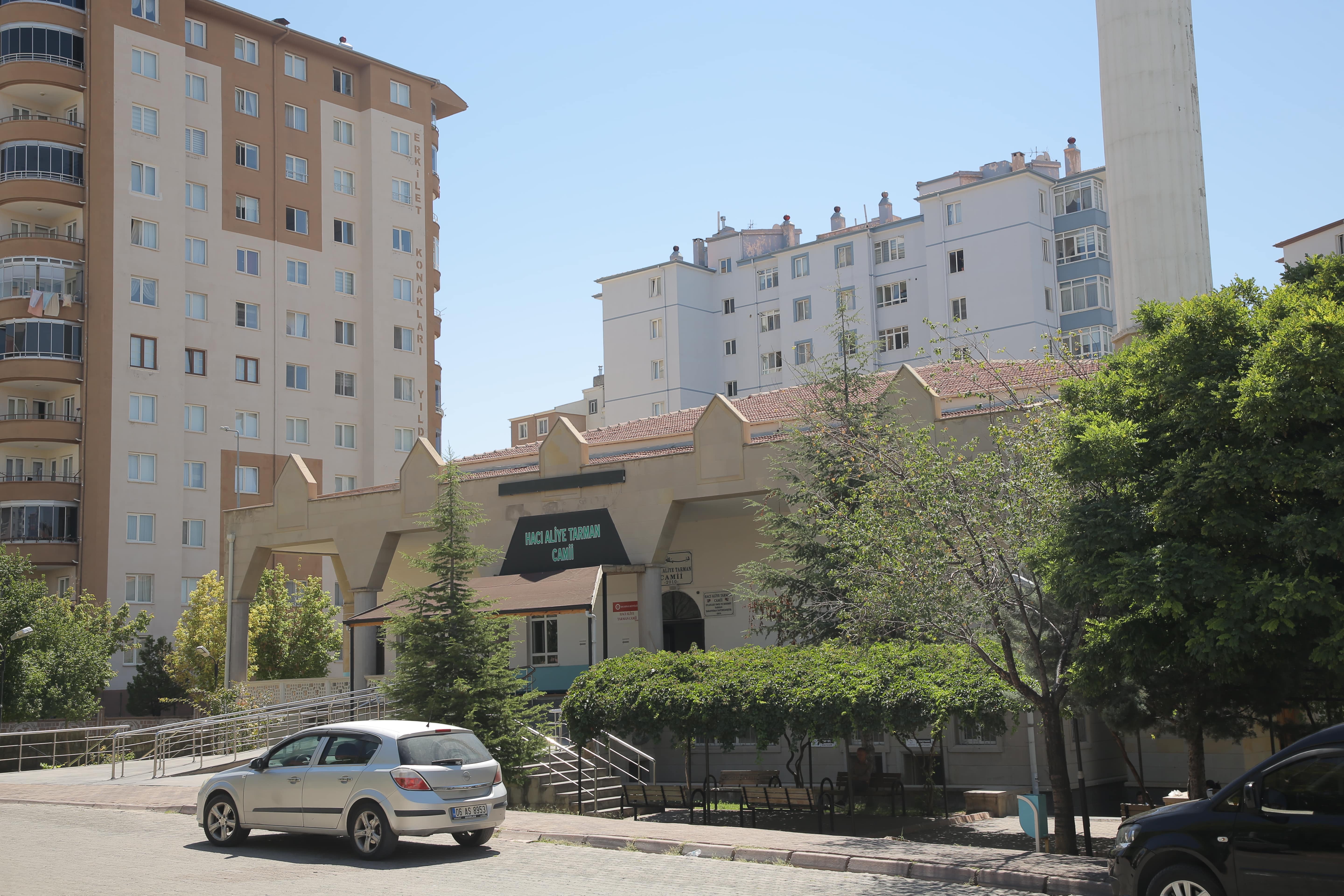 Hacı Aliye Tarman Cami